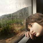 拖延不是懒，是大脑在逃「痛」：5 分钟启动法一试就灵